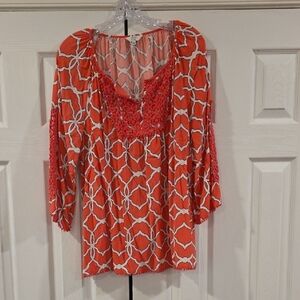 Crown & Ivy Coral Geometric Blouse